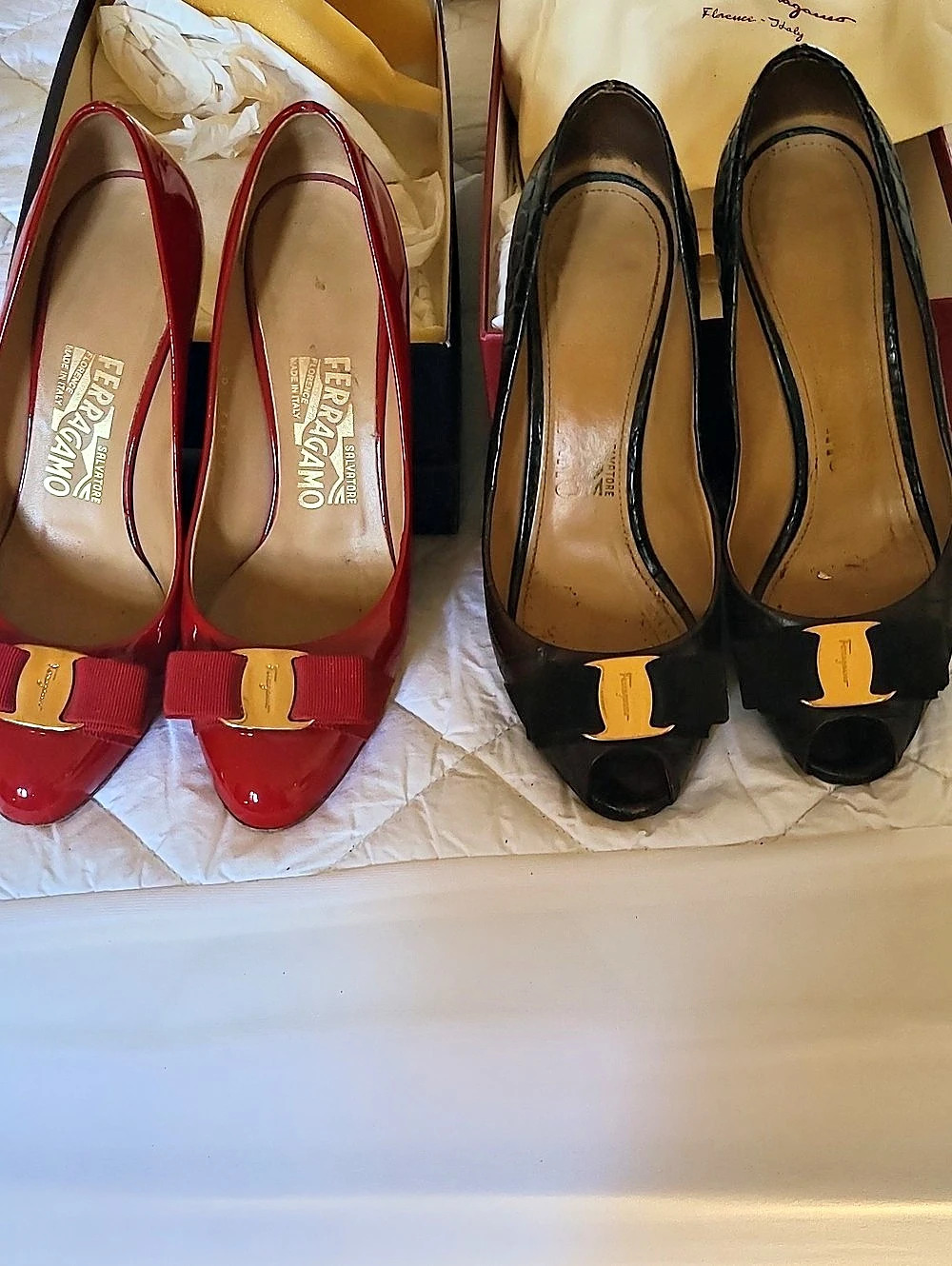 Salvatore Ferragamo Bow Pumps in Red & Black Like New